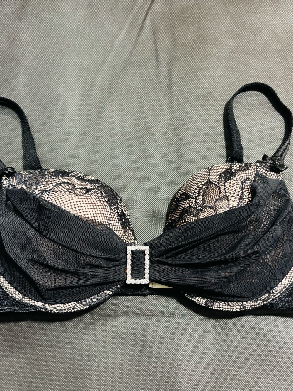 Y2K Forever21 Lingerie Black Lace Push-up Bra Gem Buckle 34B #Y2K #Lingerie
